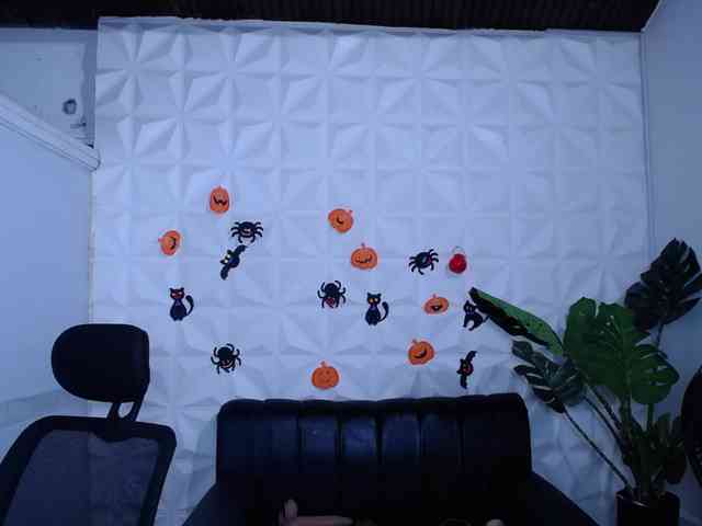 Valentina-mature webcam
