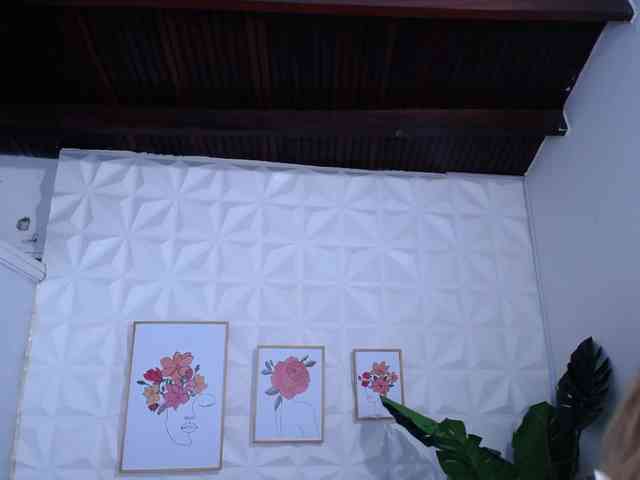 Valentina-mature webcam