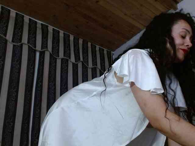 NicoleMabel webcam