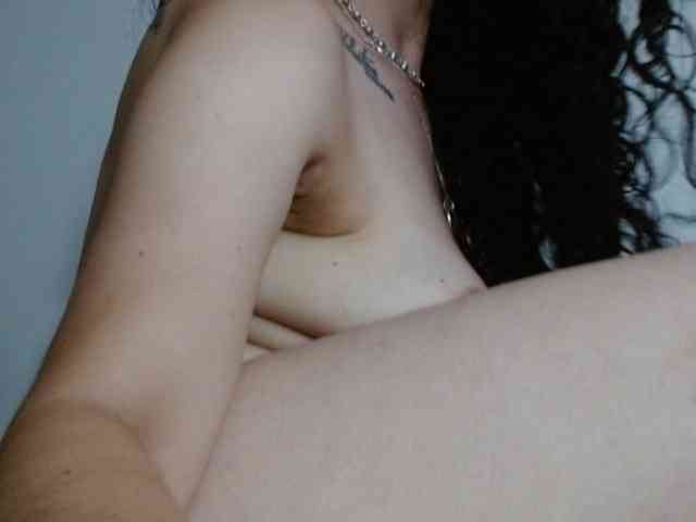 NicoleMabel webcam