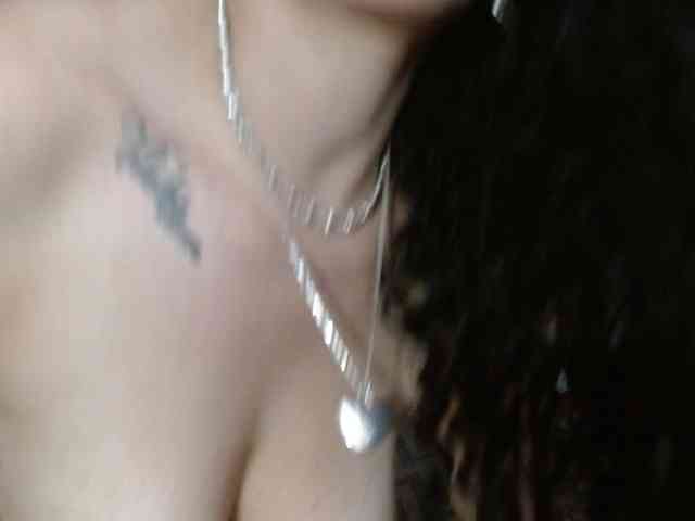 NicoleMabel webcam