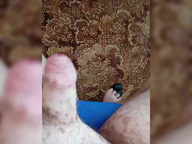 IVANLUZER Live Webcam on BongaCams