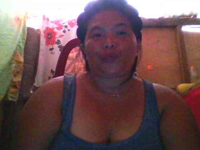 Yummypussy432 webcam