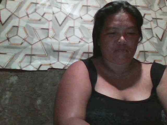 Yummypussy432 webcam