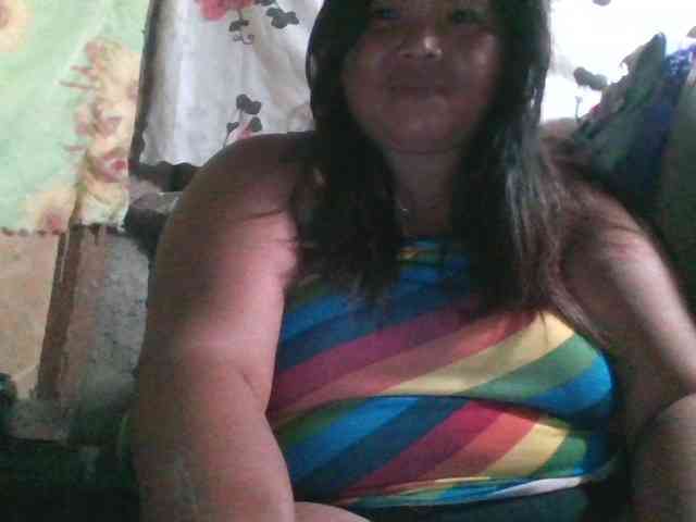 Yummypussy432 webcam