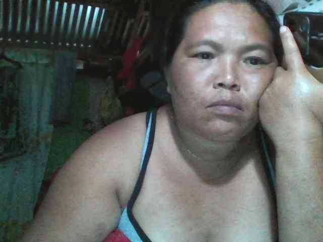 Yummypussy432 webcam