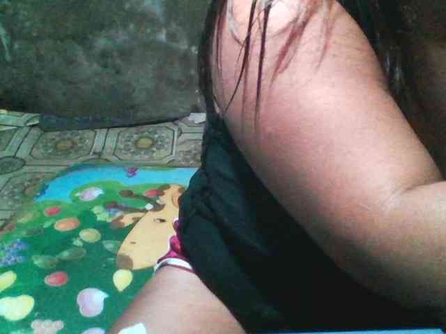 Yummypussy432 webcam