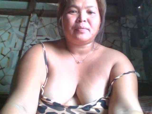 Yummypussy432 webcam