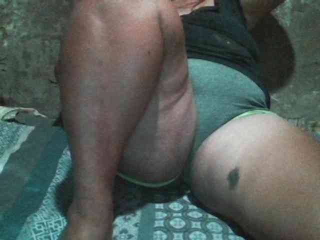 Yummypussy432 webcam