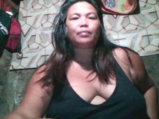 Yummypussy432 webcam