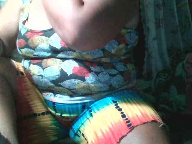 Yummypussy432 webcam