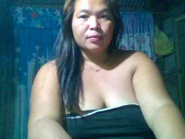 Yummypussy432 webcam