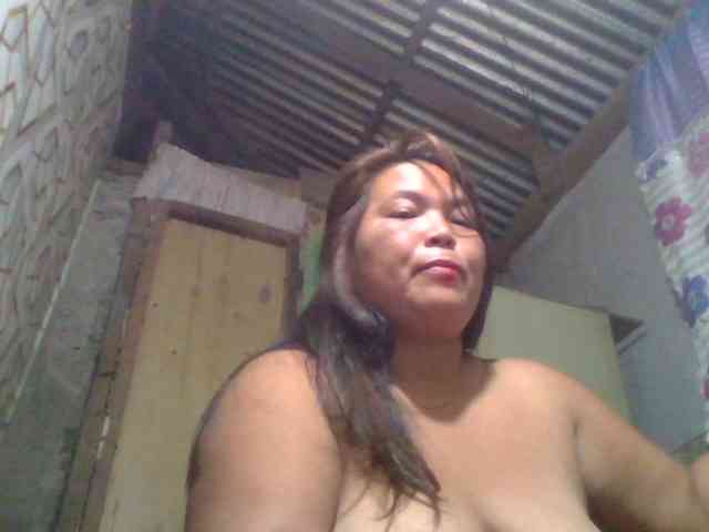 Yummypussy432 webcam