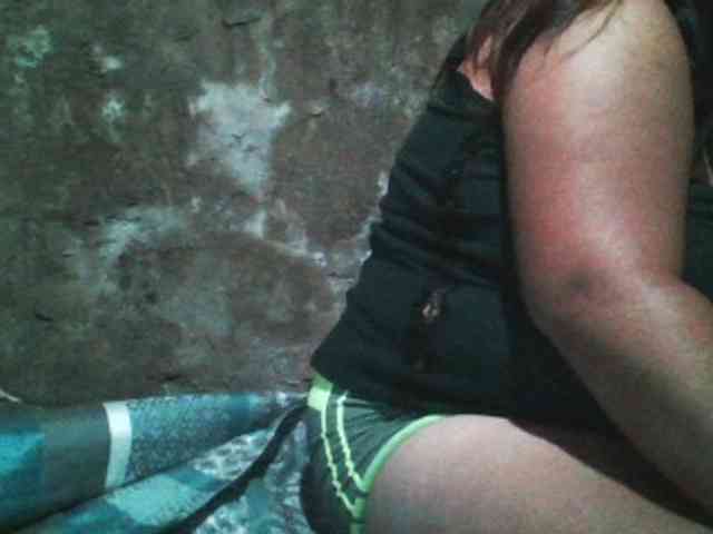 Yummypussy432 webcam