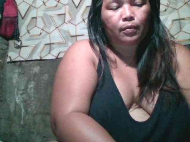 Yummypussy432 webcam