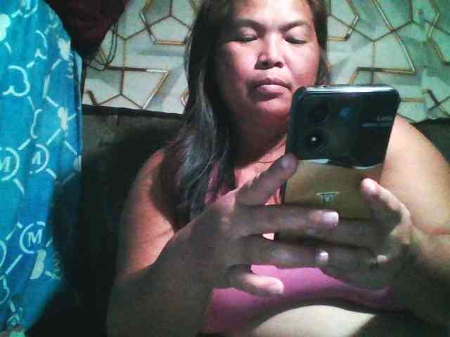 Yummypussy432 webcam