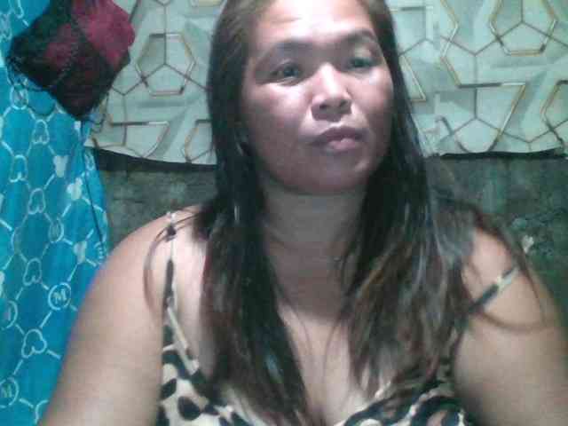 Yummypussy432 webcam