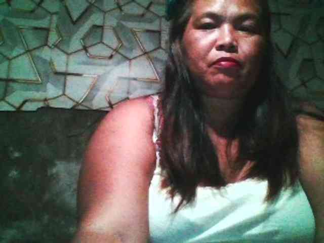 Yummypussy432 Live Webcam on BongaCams