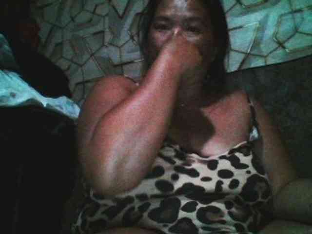 Yummypussy432 webcam