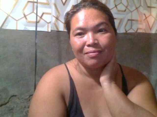 Yummypussy432 webcam