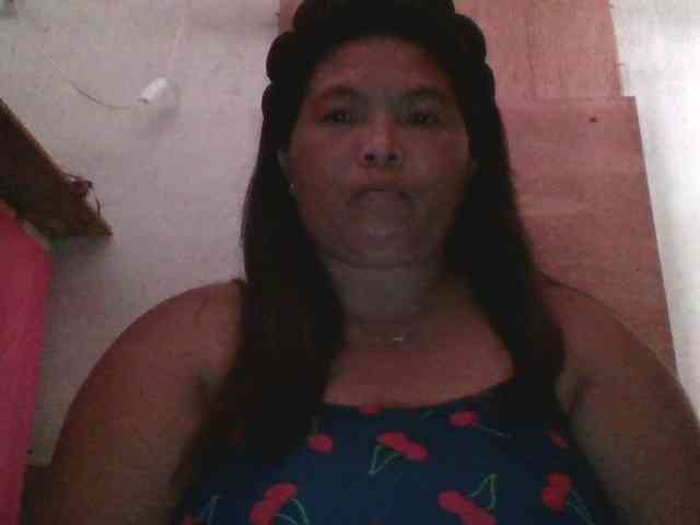 Yummypussy432 webcam