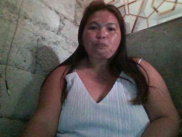 Yummypussy432 webcam