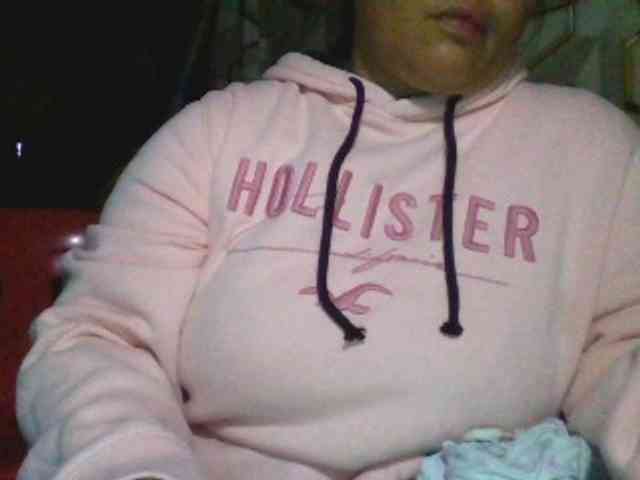 Yummypussy432 webcam