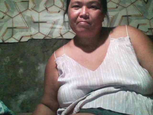 Yummypussy432 webcam