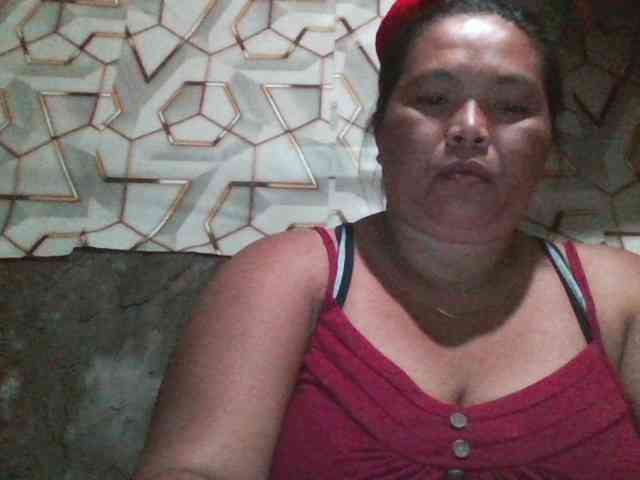 Yummypussy432 webcam