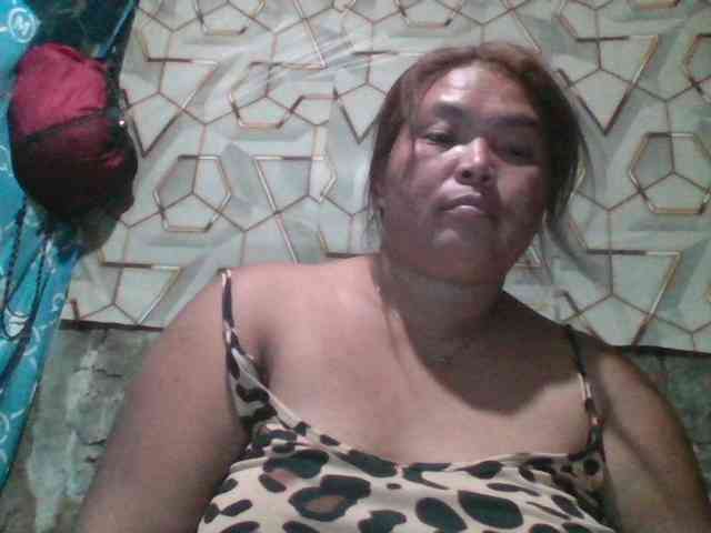 Yummypussy432 webcam