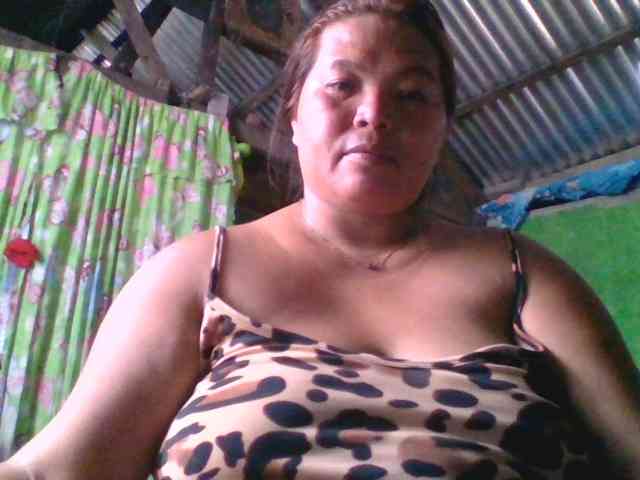 Yummypussy432 webcam