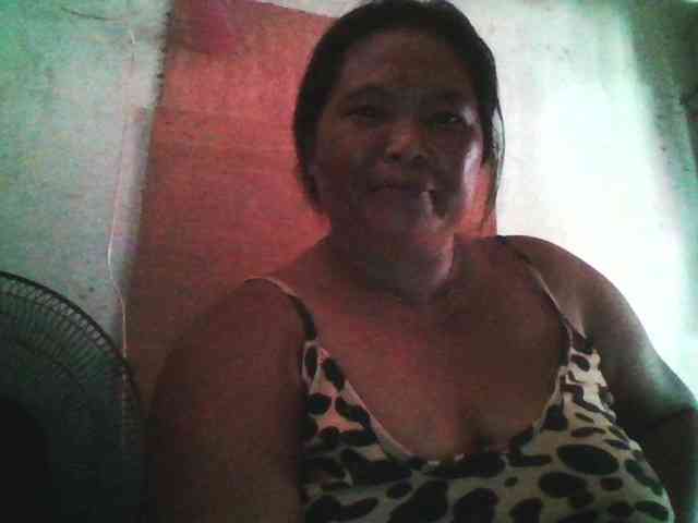 Yummypussy432 webcam