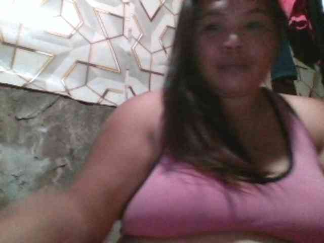 Yummypussy432 webcam