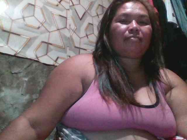 Yummypussy432 webcam