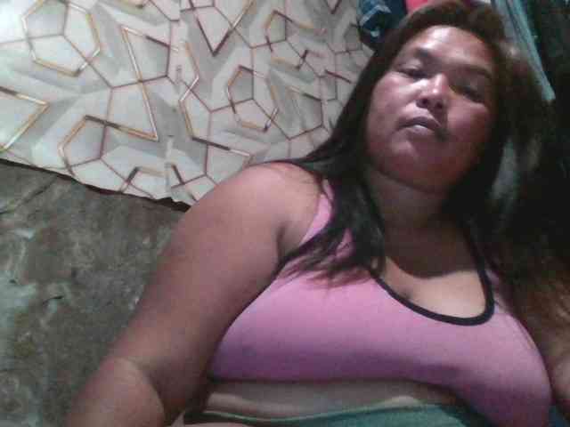 Yummypussy432 webcam