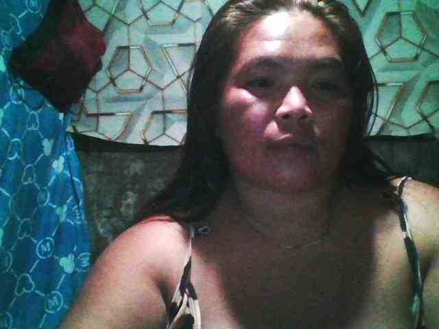 Yummypussy432 webcam