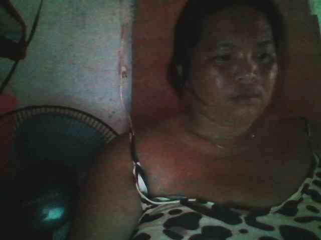 Yummypussy432 webcam