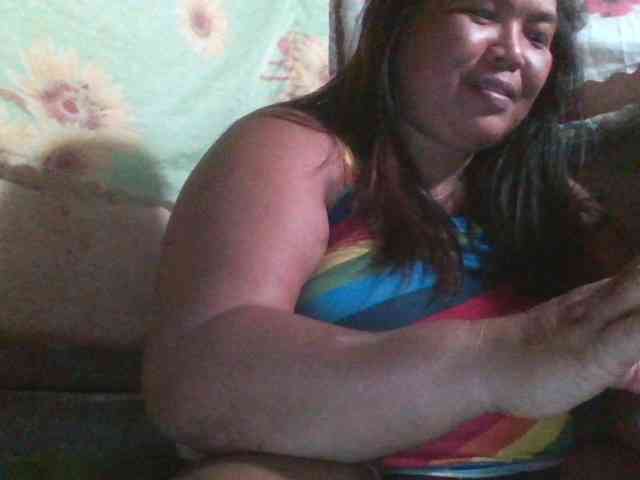 Yummypussy432 webcam