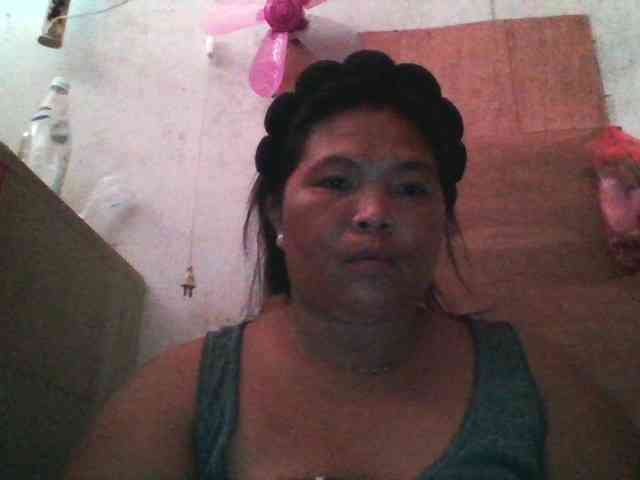 Yummypussy432 webcam