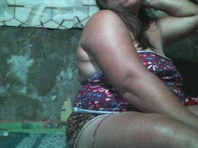 Yummypussy432 webcam