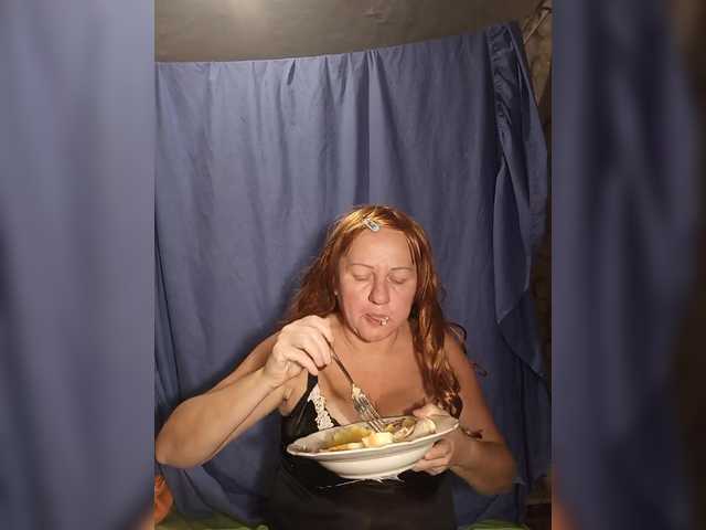 FameLara from BongaCams