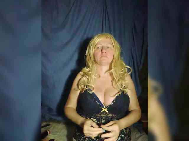 FameLara's Sexcam