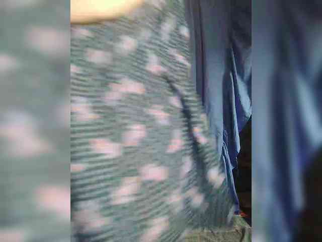 FameLara webcam