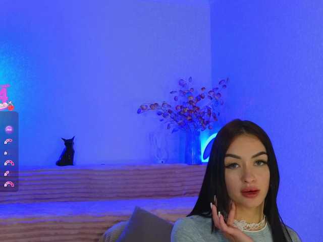 XSbaaby's BongaCams show and profile