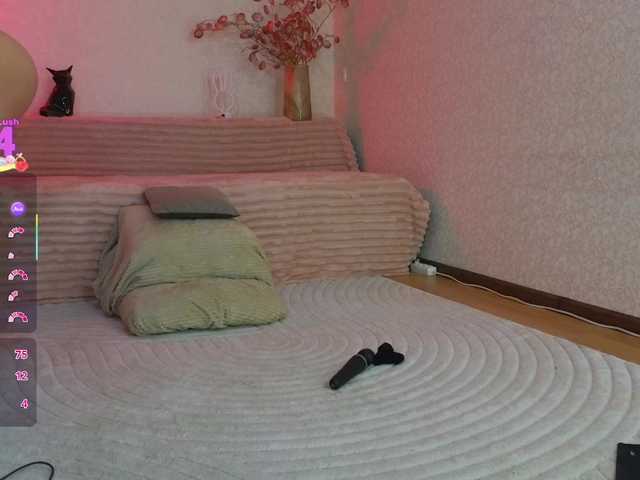 XSbaaby's BongaCams show and profile