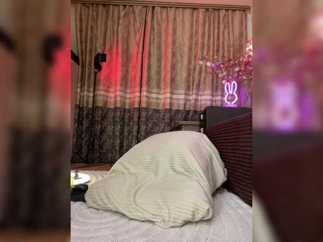 XSbaaby's BongaCams show and profile