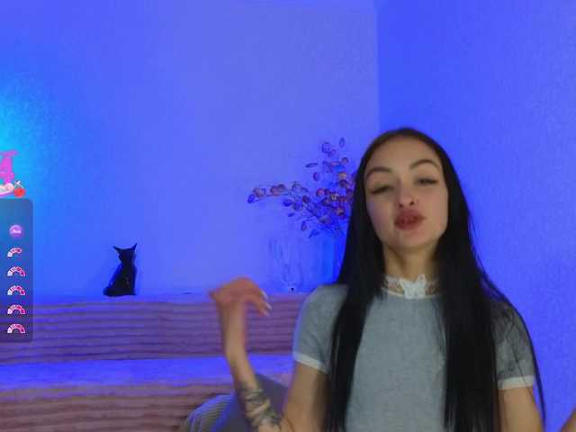 XSbaaby's BongaCams show and profile