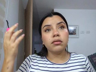 Val-kyrie Porn Show