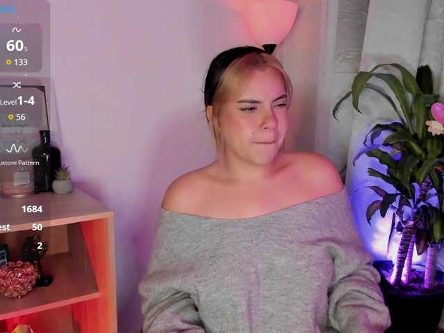 Val-kyrie's BongaCams show and profile