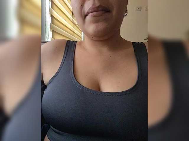 Val-kyrie's BongaCams show and profile